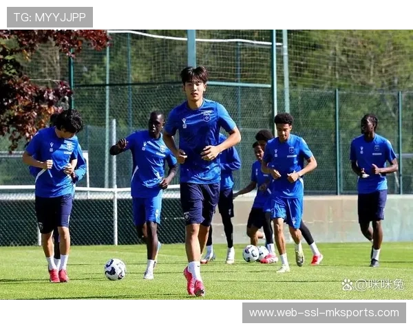 新星闪耀：欧塞尔年轻中场比尔克贝拉抢断数据引人注目